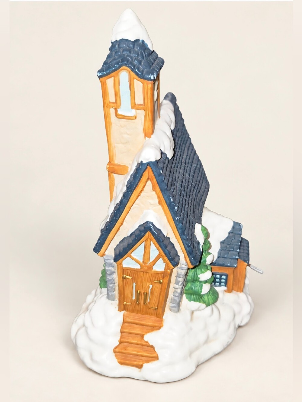 Vintage 1992 Mercuries Traditions Christmas Village Church. Dickens Village
